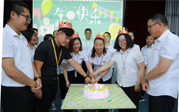 乾港集團,乾港官網,乾港網絡,室內空氣凈化公司,家居裝飾